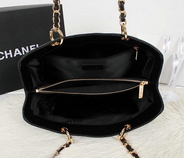 Chanel A50995 Black Original Leather Shoulder Bag Gold