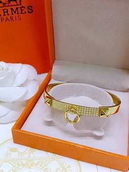 Hermes Bracelet HM2291 Gold