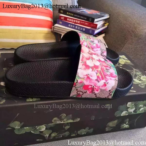 Gucci Slippers Leather GG759 Bloom