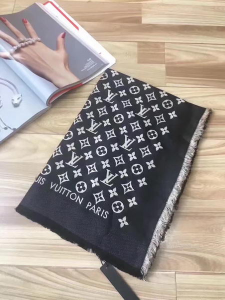 Louis Vuitton Scarf LVS9213B