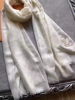 Louis Vuitton Scarf LVS9223E