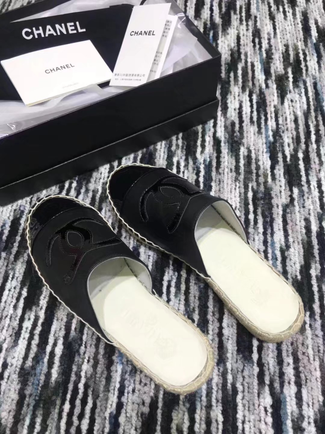 Chanel Slippers CH2287LRF black