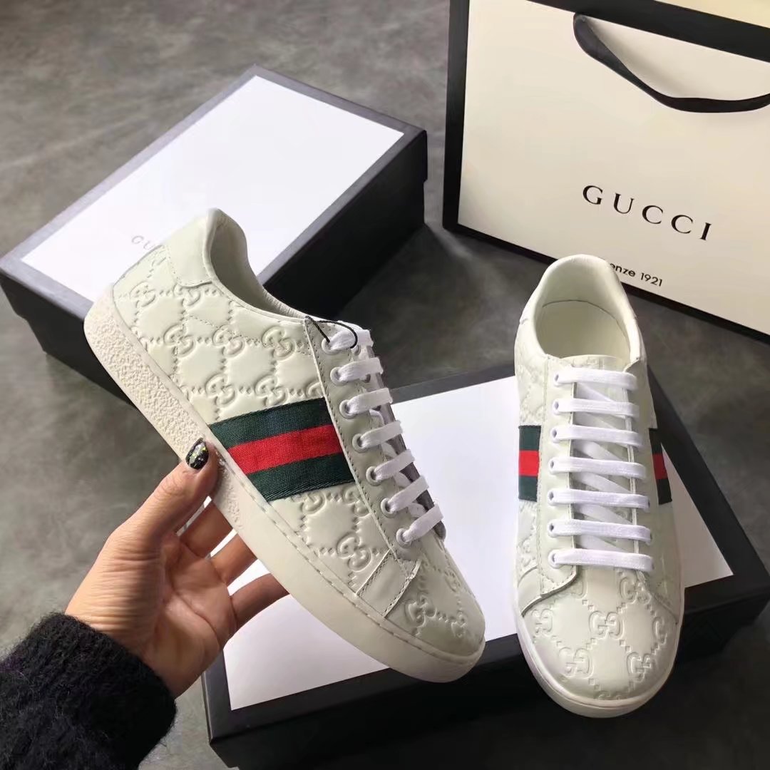 Gucci Lovers shoes GG1302H off-white