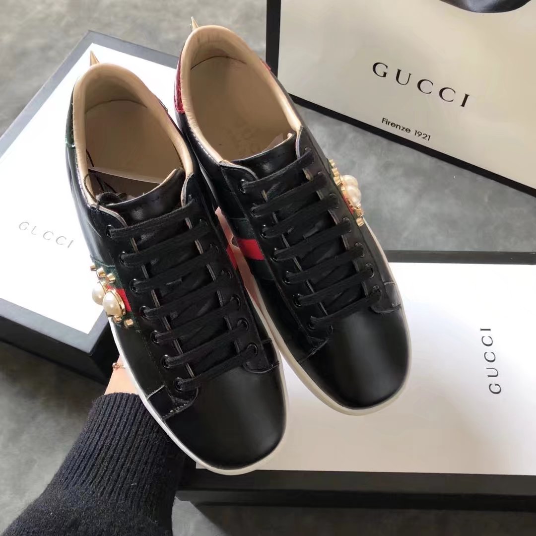 Gucci Lovers shoes GG1310H black