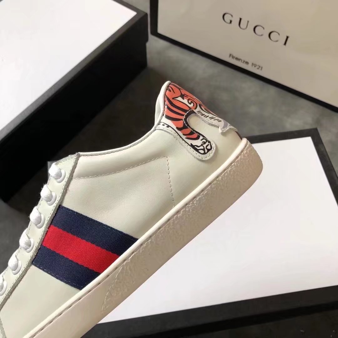 Gucci Lovers shoes GG1323H white