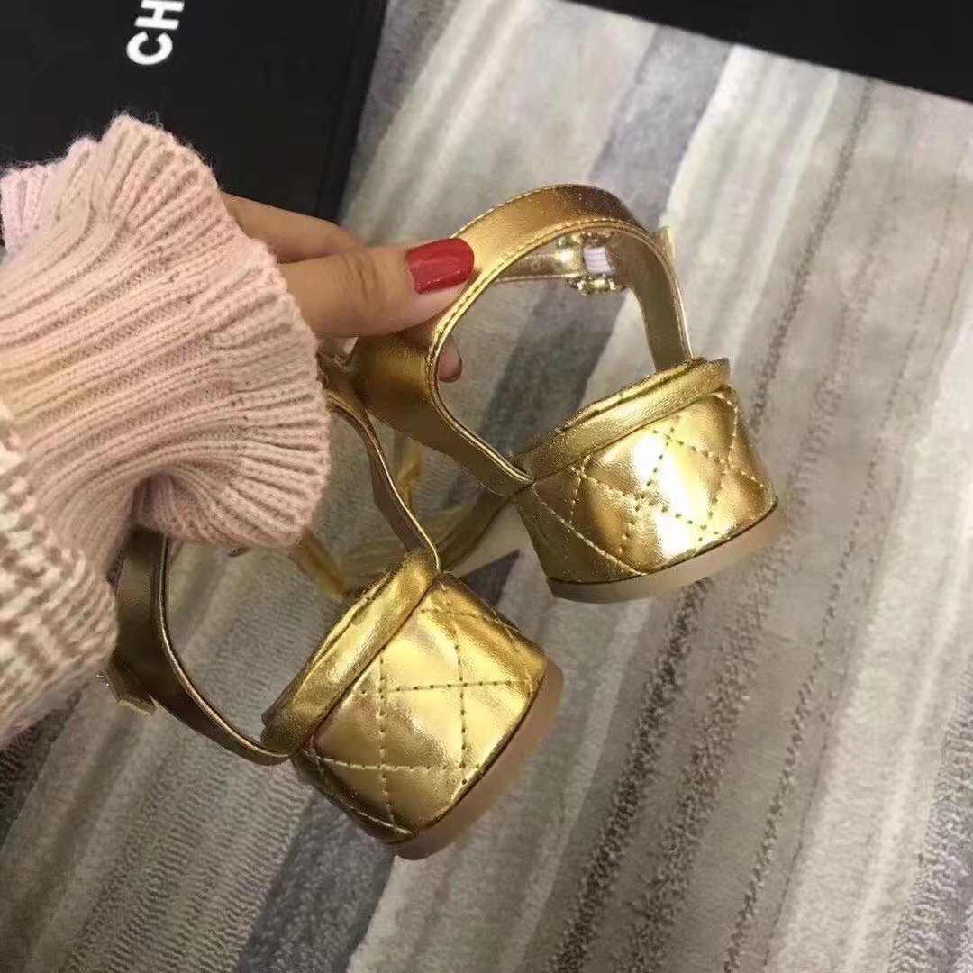 Chanel sandals CH2328LS gold heel of a shoe 4CM