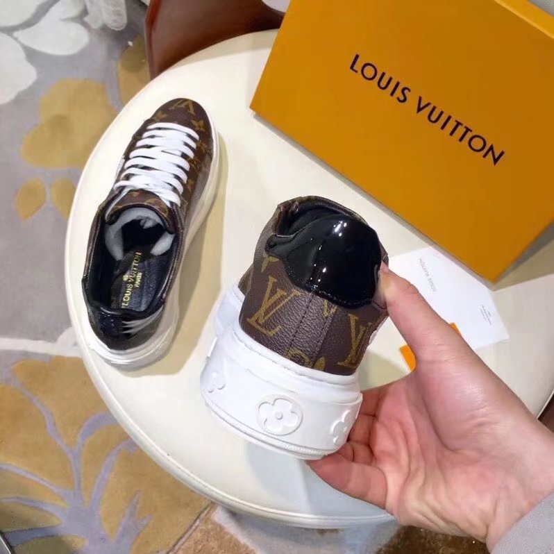 Louis Vuitton casual shoes LV880SY brown