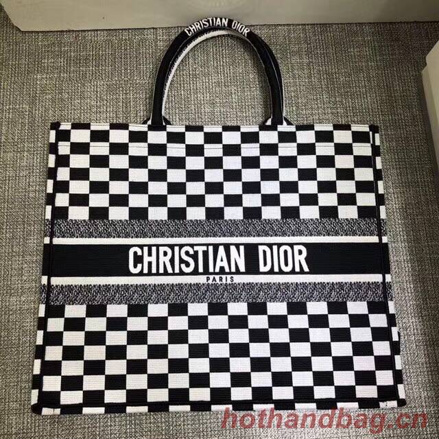 Dior Book Tote Bag Aus Besticktem Dior Oblique Toile 2863 Black&White