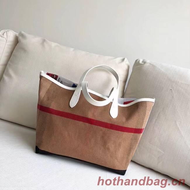 BurBerry Tote Shopping bags BU5548 white