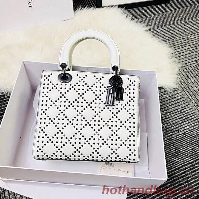 MINI LADY DIOR BAG CALFSKIN M0579S white