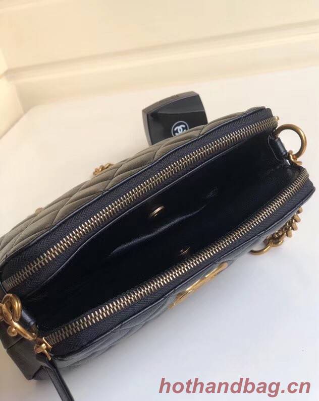 Chanel classic clutch with chain A94105 black