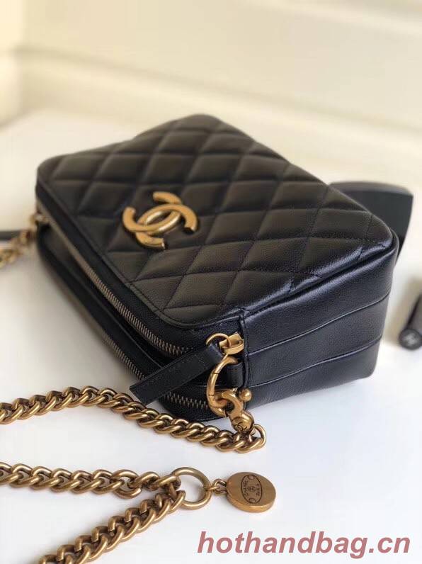 Chanel classic clutch with chain A94105 black