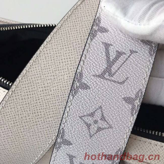 Louis Vuitton Monogram Canvas Messenger PM White M43845