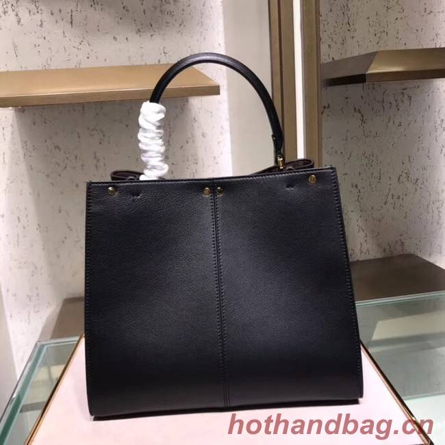 Fendi PEEKABOO REGULAR Handbag in black Roman leather 8BN304A