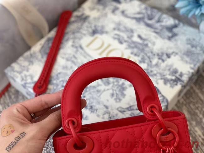 Dior ULTRAMATTE LADY DIOR-TAS M0505O red