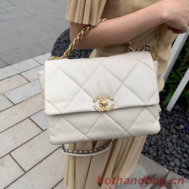 Chanel 19 flap bag AS1161 white