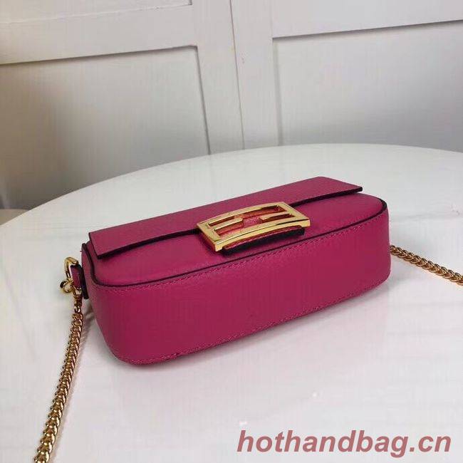 Fendi BAGUETTE leather bag F2467 rose