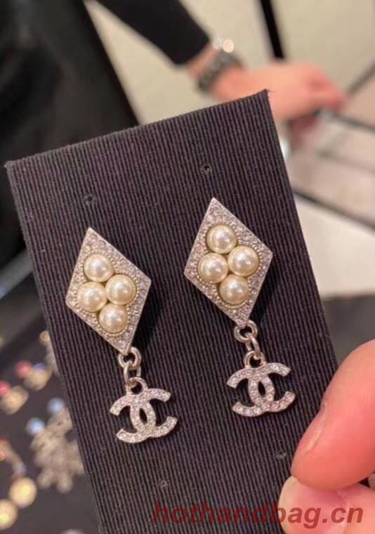 Chanel Earrings CE4775