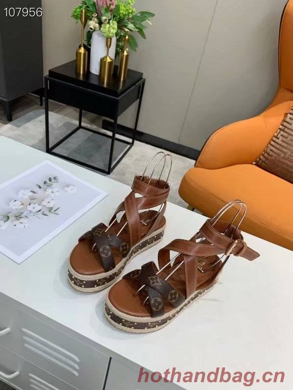 Louis Vuitton Shoes LV994DSC-1