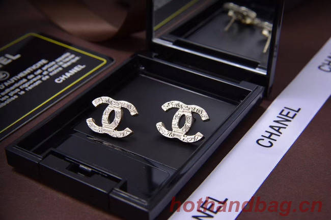 Chanel Earrings CE5644