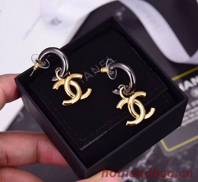 Chanel Earrings CE5706