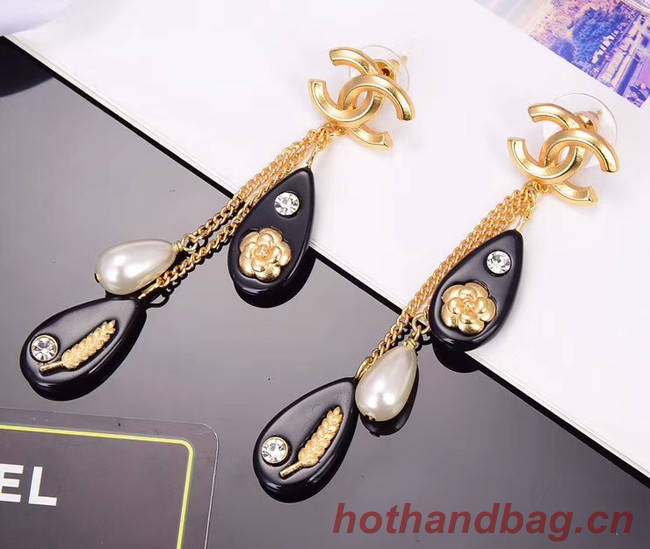 Chanel Earrings CE5709