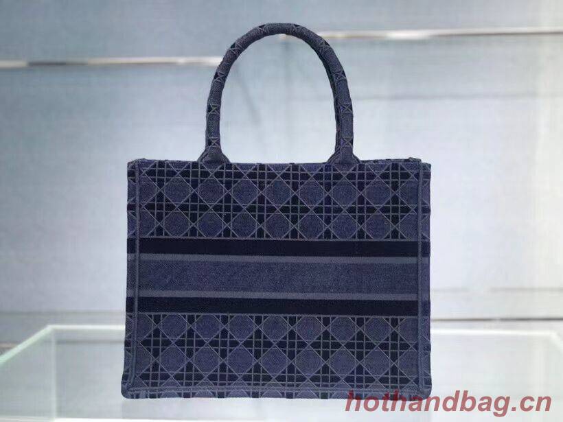 SMALL DIOR BOOK TOTE blue Cannage Embroidered Velvet M1287Z