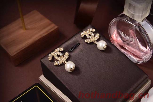 Chanel Earrings CE5929