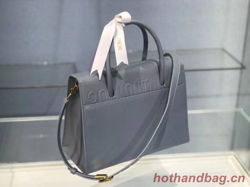 DIOR LARGE ST HONORE TOTE Grained Calfskin M9306UBAE sky blue