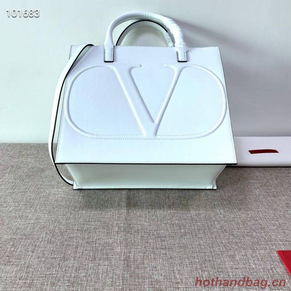 VALENTINO Origianl leather tote V2021 white