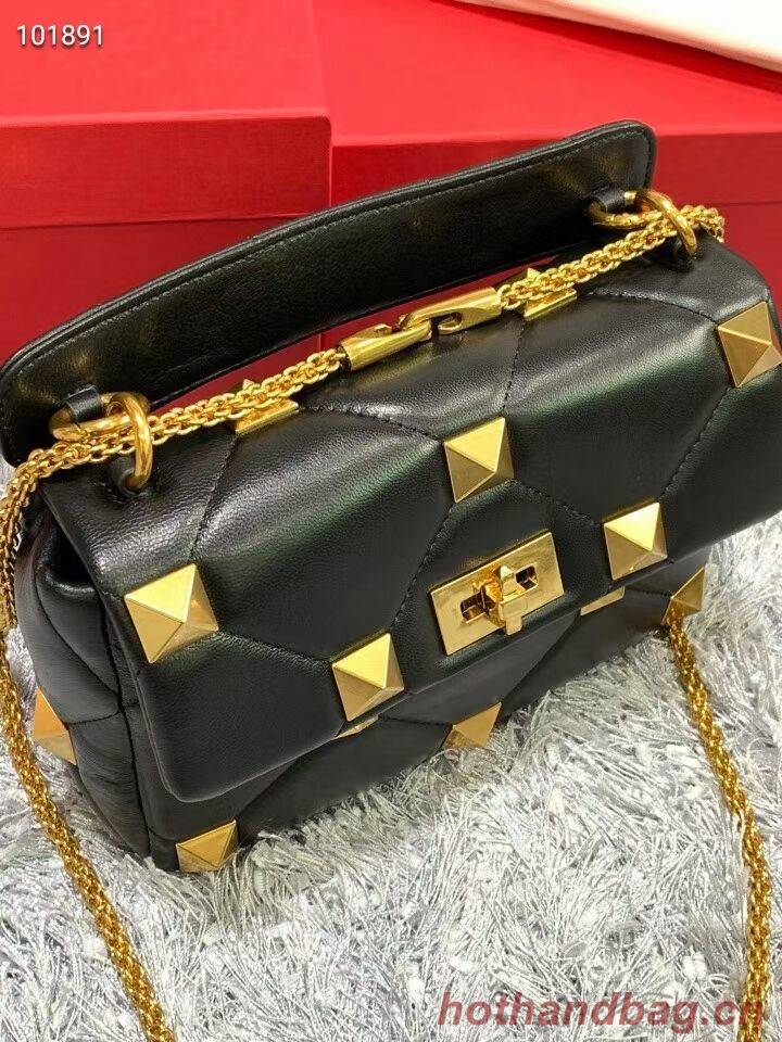 Valentino mini Garavani Roman Stud V2061 black