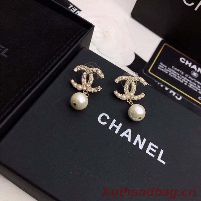 Chanel Earrings CE6015