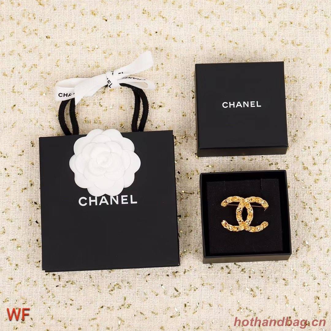 Chanel Brooch CE6111