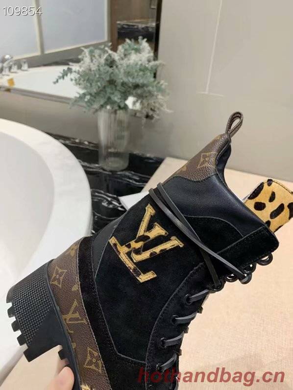 Louis Vuitton Shoes LV1070DS-8