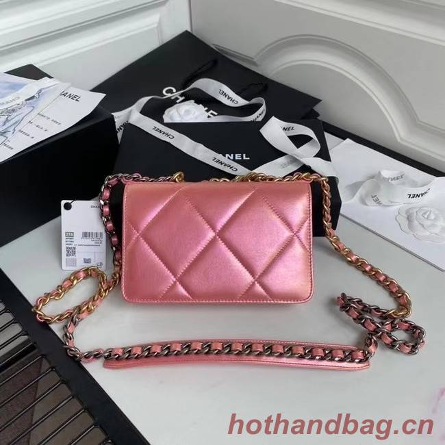 Chanel 19  Iridescent Calfskin Chain Wallet AP0957 pink