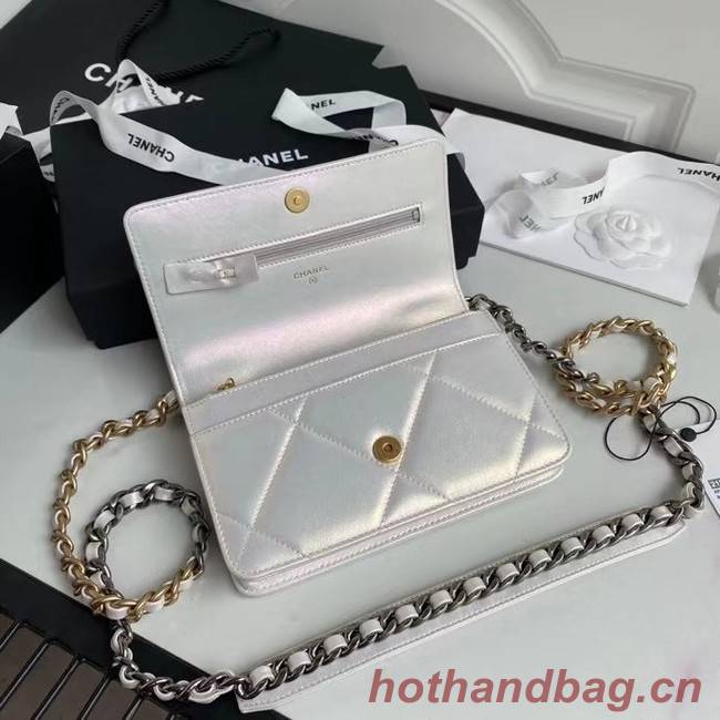 Chanel 19 Iridescent Calfskin Chain Wallet AP0957 white