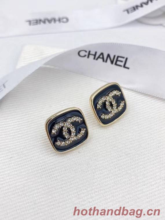 Chanel Earrings CE6305