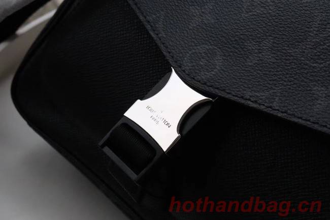 Louis Vuitton NEW MESSENGER M30746 black