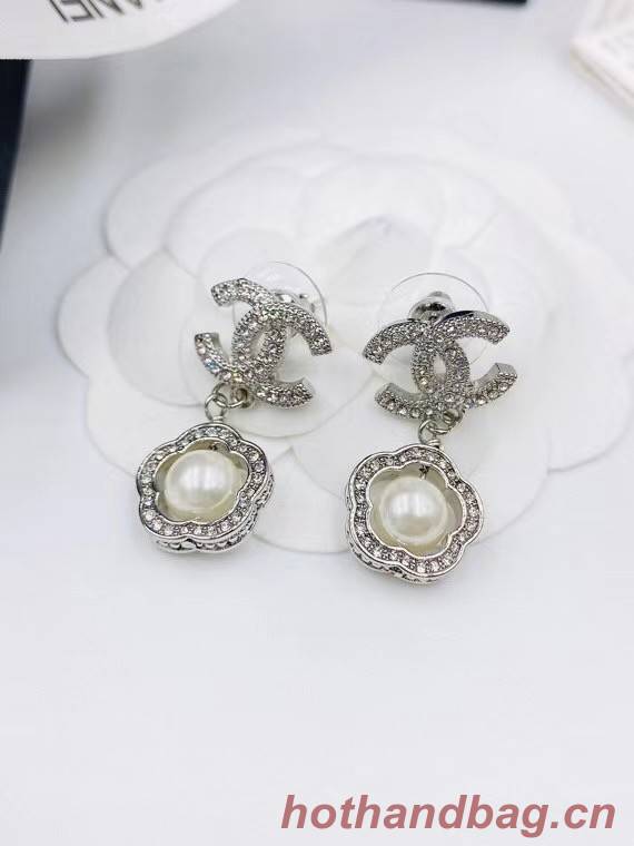 Chanel Earrings CE6437