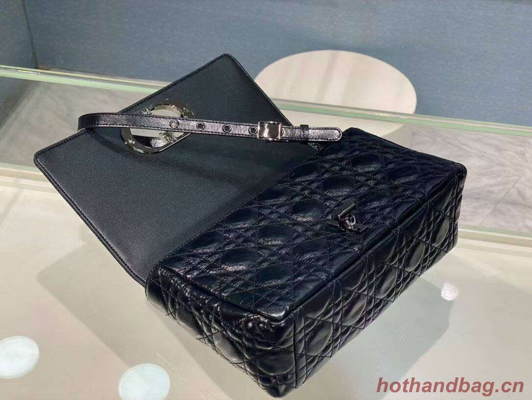 MEDIUM DIOR CARO BAG Imported wax skin M9242 black