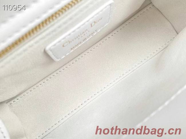 MINI LADY DIOR BAG Cannage Lambskin M0505OC white