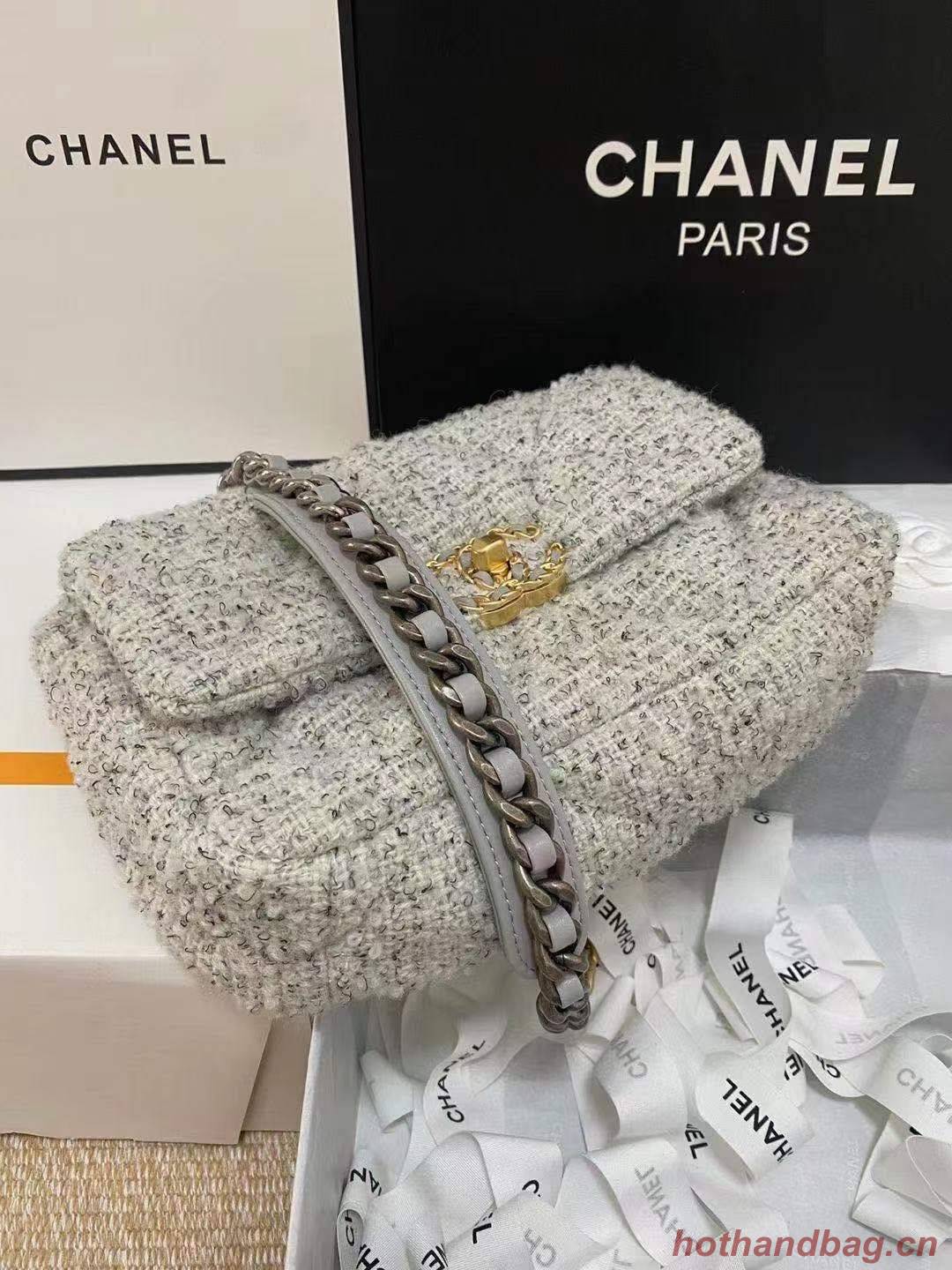 Chanel 19 flap bag Tweed AS1160 Gray