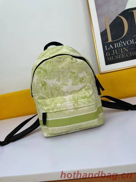 DIOR SMALL DIORTRAVEL BACKPACK M6108 green