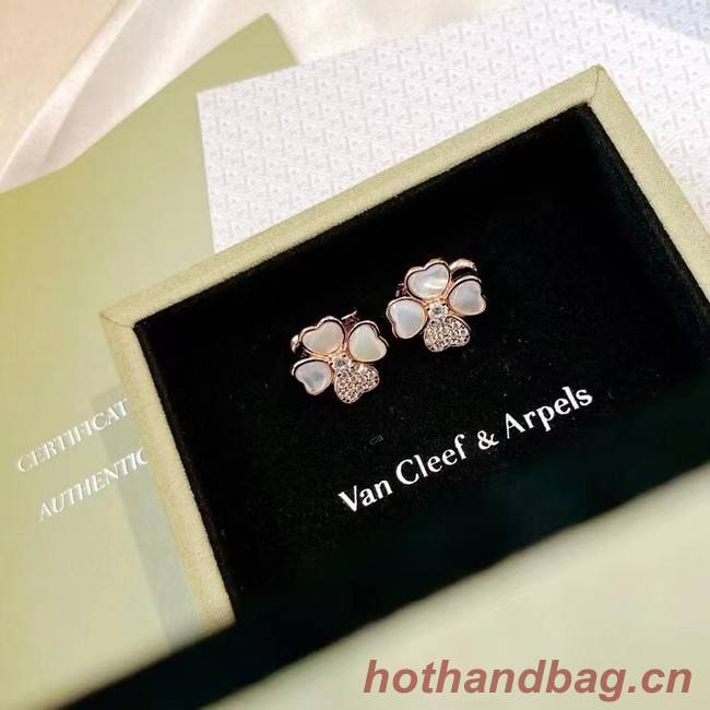 Van Cleef & Arpels Earrings CE6777