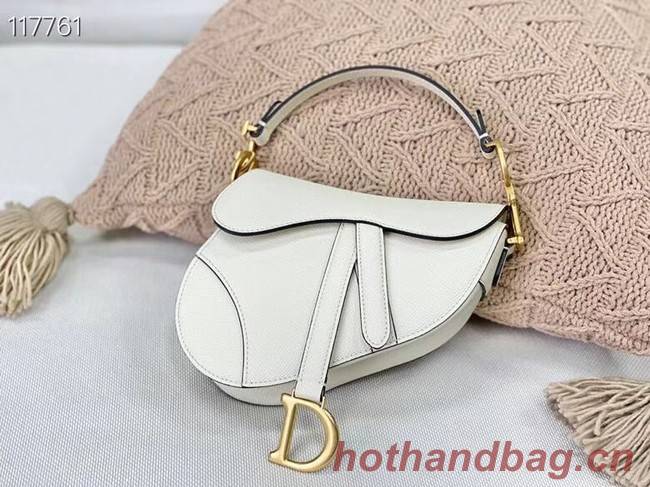 Dior SMALL SADDLE-TAS VAN KALFSLEER M0445CW WHITE