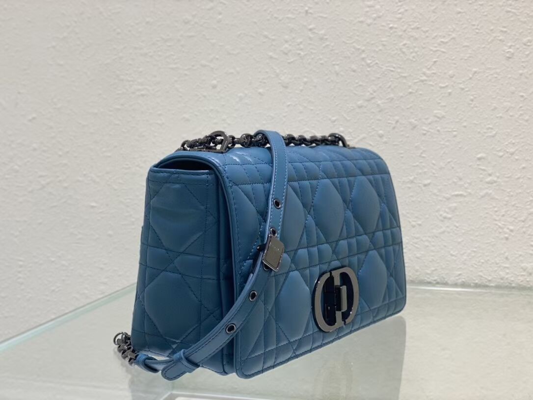 LARGE DIOR CARO BAG Gradient Cannage Lambskin M9243E blue