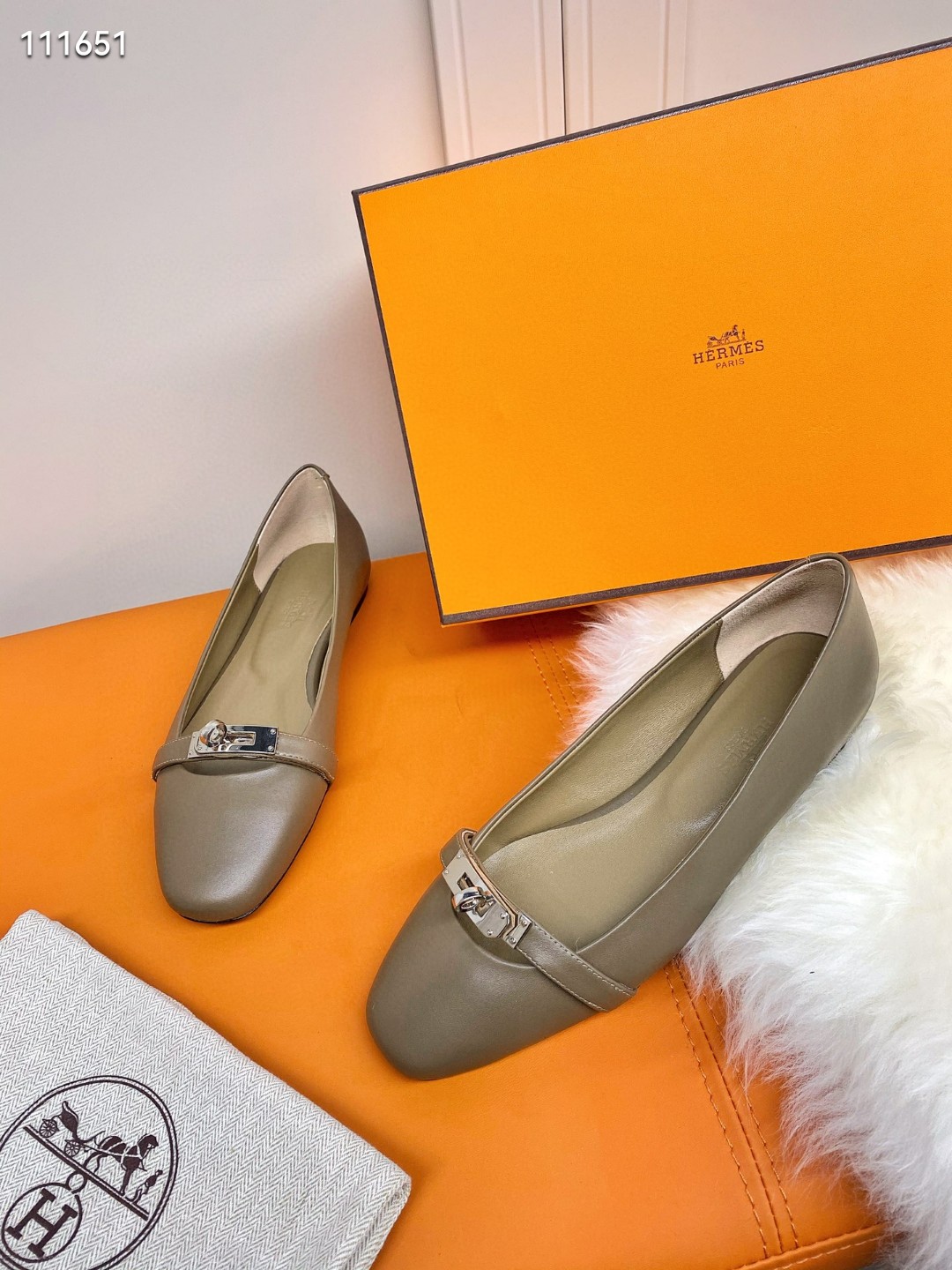 Hermes Shoes HO894HX-1