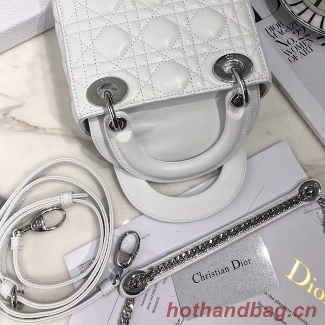 MINI LADY DIOR BAG Lambskin M0566OW white&silver