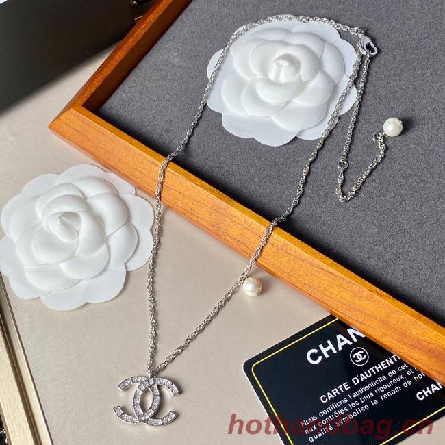 Chanel Necklace CE7290