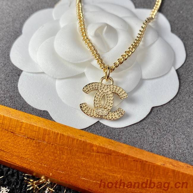 Chanel Necklace CE7370